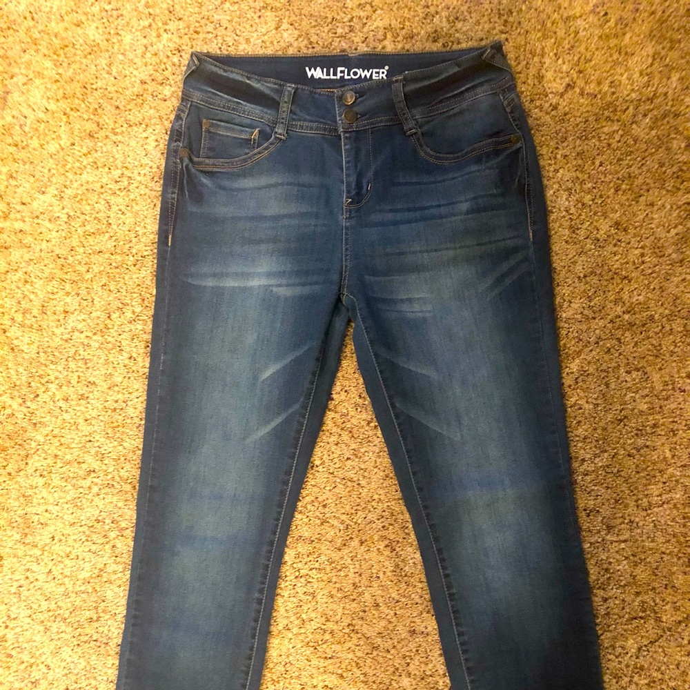 Wallflower The Ultra Fit Jeans Size 11 NWOT